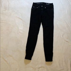 Black Vineyard Vines Jeans